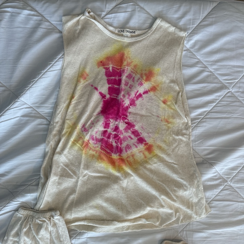 Love tanjane set- tank and sweats